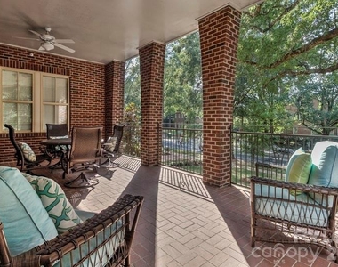2100 Queens Road W - Photo Thumbnail 14