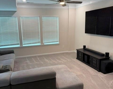 14023 Bordley Place - Photo Thumbnail 34