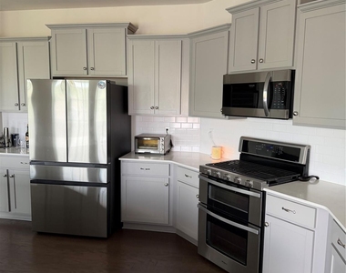 14023 Bordley Place - Photo Thumbnail 9