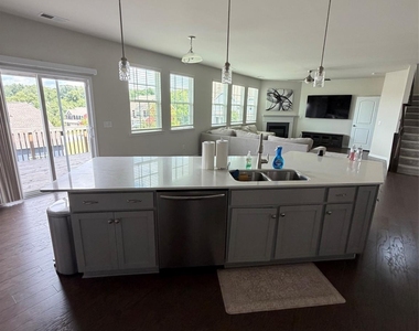 14023 Bordley Place - Photo Thumbnail 8