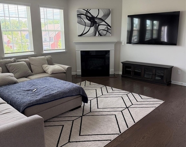 14023 Bordley Place - Photo Thumbnail 12