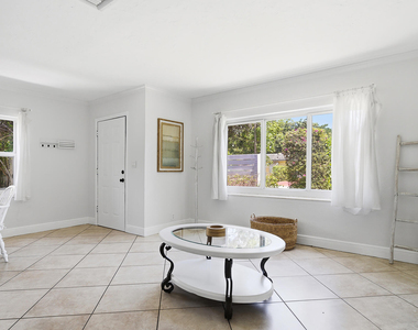 604 Piedmont Road - Photo Thumbnail 2