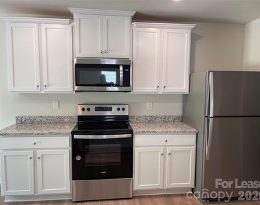 1337 Nia Road - Photo Thumbnail 6
