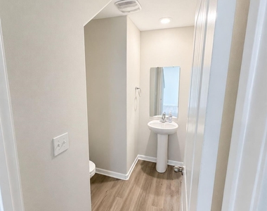 1337 Nia Road - Photo Thumbnail 24