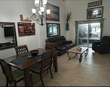 5741 Sw 24th Avenue - Photo Thumbnail 3