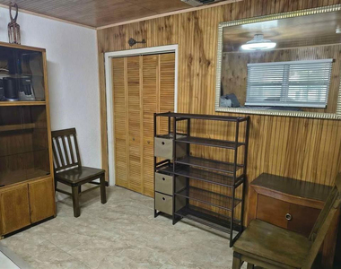 5741 Sw 24th Avenue - Photo Thumbnail 10