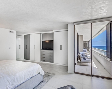 5280 N Ocean Drive - Photo Thumbnail 19