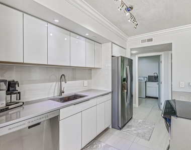 5280 N Ocean Drive - Photo Thumbnail 42