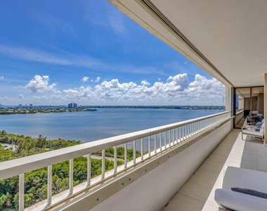 5280 N Ocean Drive - Photo Thumbnail 40