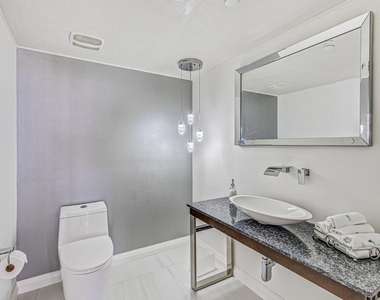 5280 N Ocean Drive - Photo Thumbnail 52