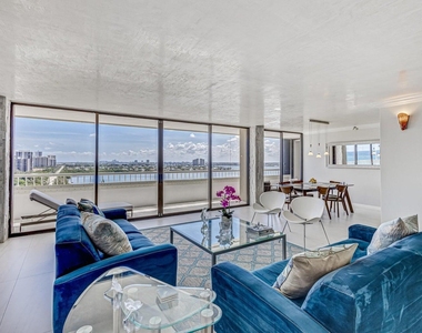 5280 N Ocean Drive - Photo Thumbnail 8