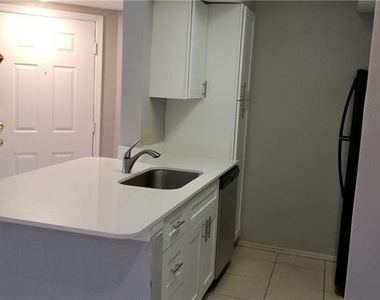 2986 S University Drive - Photo Thumbnail 3