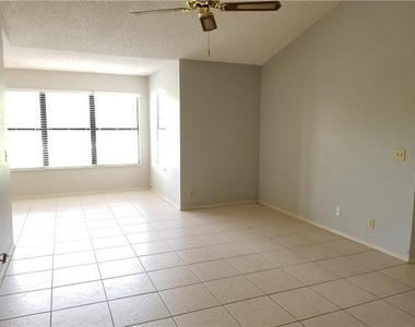 2986 S University Drive - Photo Thumbnail 4