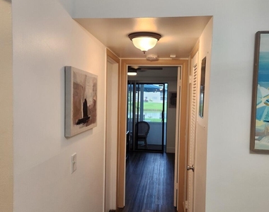 102 E Westbury - Photo Thumbnail 7