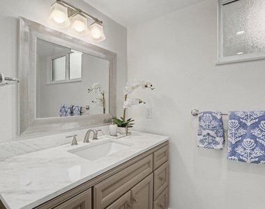 6328 W Longboat Ln W - Photo Thumbnail 10