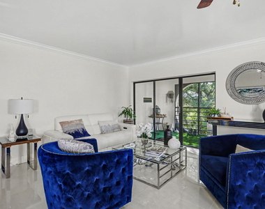 6328 W Longboat Ln W - Photo Thumbnail 1