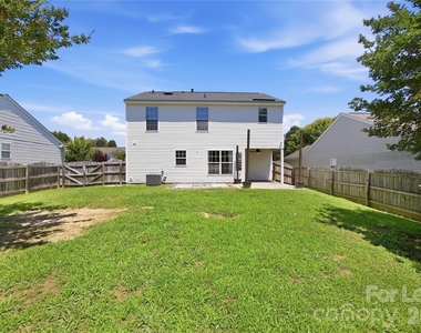 8502 Appledale Drive - Photo Thumbnail 25