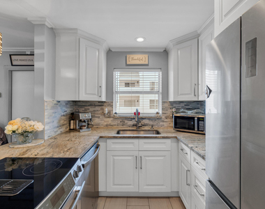 2850 Ne 14th St Causeway - Photo Thumbnail 28