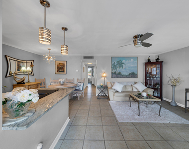 2850 Ne 14th St Causeway - Photo Thumbnail 16