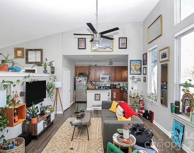 1220 N Caldwell Street - Photo Thumbnail 1