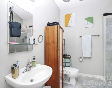 1220 N Caldwell Street - Photo Thumbnail 9