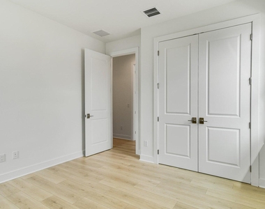 13136 Alton Road - Photo Thumbnail 9