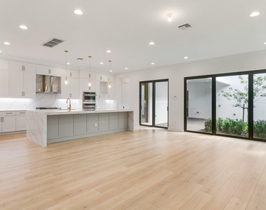13136 Alton Road - Photo Thumbnail 4