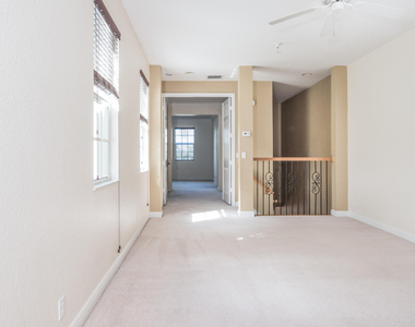 8221 Nw 8th Way - Photo Thumbnail 10