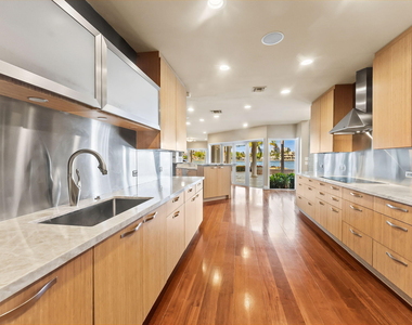 3 Isla Bahia Drive - Photo Thumbnail 14