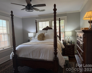 204 Kings Mountain Street - Photo Thumbnail 7