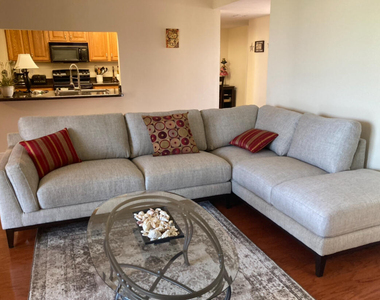 2255 Lindell Boulevard - Photo Thumbnail 1