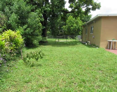 4100 Nw 110th Avenue - Photo Thumbnail 1