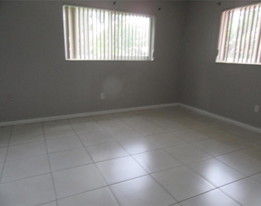 4100 Nw 110th Avenue - Photo Thumbnail 7