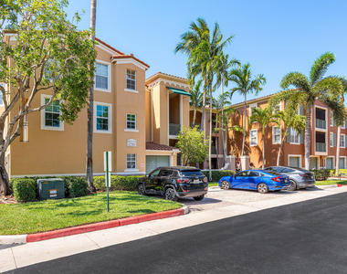 11780 St Andrews Place - Photo Thumbnail 15