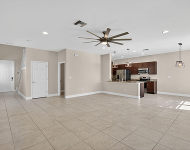 1609 Nw Cataluna Circle - Photo Thumbnail 6