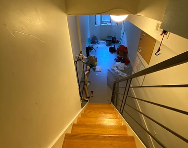 677 Quincy Street - Photo Thumbnail 10