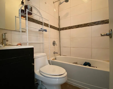 677 Quincy Street - Photo Thumbnail 6