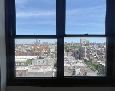 2nd Avenue - Photo Thumbnail 4