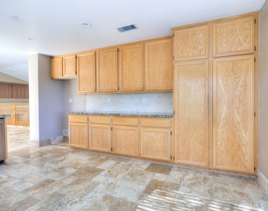 2029 Vista Del Sol - Photo Thumbnail 11