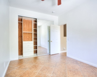 2029 Vista Del Sol - Photo Thumbnail 27