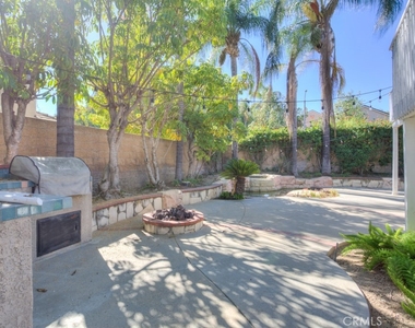 2029 Vista Del Sol - Photo Thumbnail 43