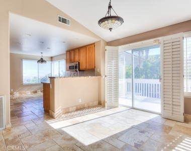 2029 Vista Del Sol - Photo Thumbnail 8