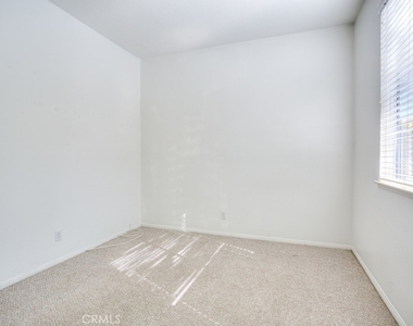 2029 Vista Del Sol - Photo Thumbnail 31