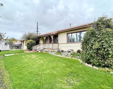 240 N Surfside Drive - Photo Thumbnail 1