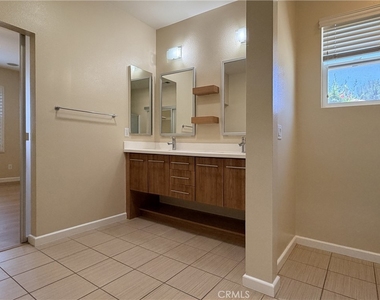 7111 Sheffield Street - Photo Thumbnail 36