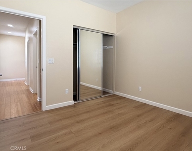 7111 Sheffield Street - Photo Thumbnail 14
