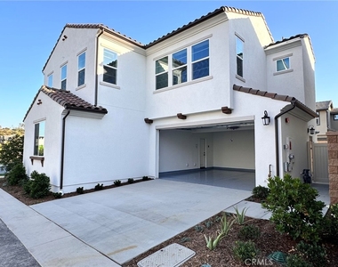 4014 Shada Lane - Photo Thumbnail 3