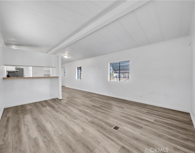 22450 Norris - Front House - Photo Thumbnail 5