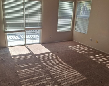 30427 Yosemite Drive - Photo Thumbnail 44