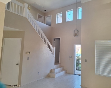 30427 Yosemite Drive - Photo Thumbnail 30
